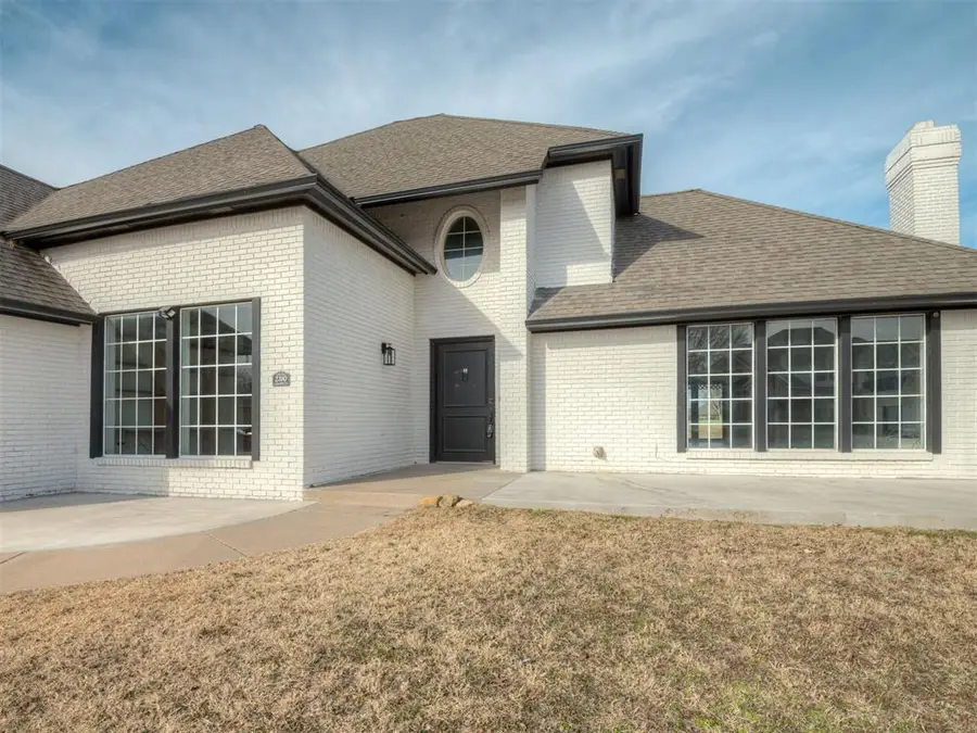 2310 Lakeside Circle, Shawnee, OK 74801 - Image #3