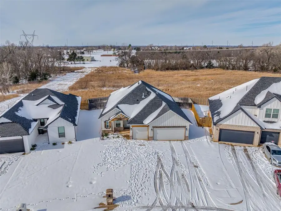 17721 Walnut Creek Road, Edmond, OK 73012 - #3