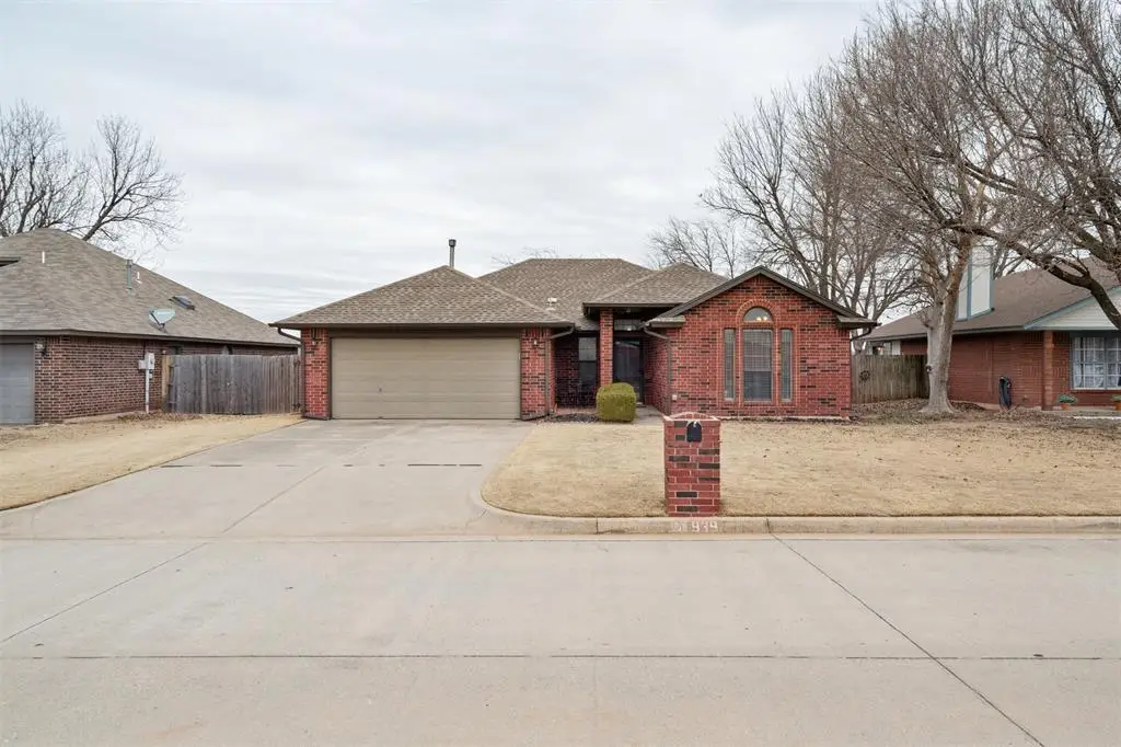 939 W Ridgehaven Way, Mustang, OK 73064 - Image #1