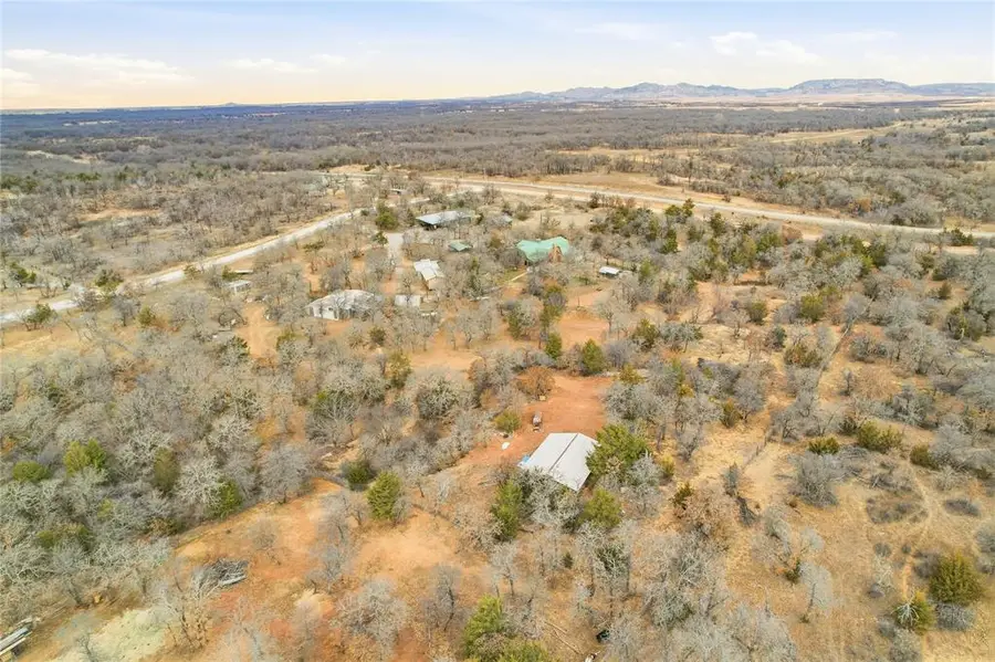 72 Hidden Oaks Drive, Indiahoma, OK 73552 - #2