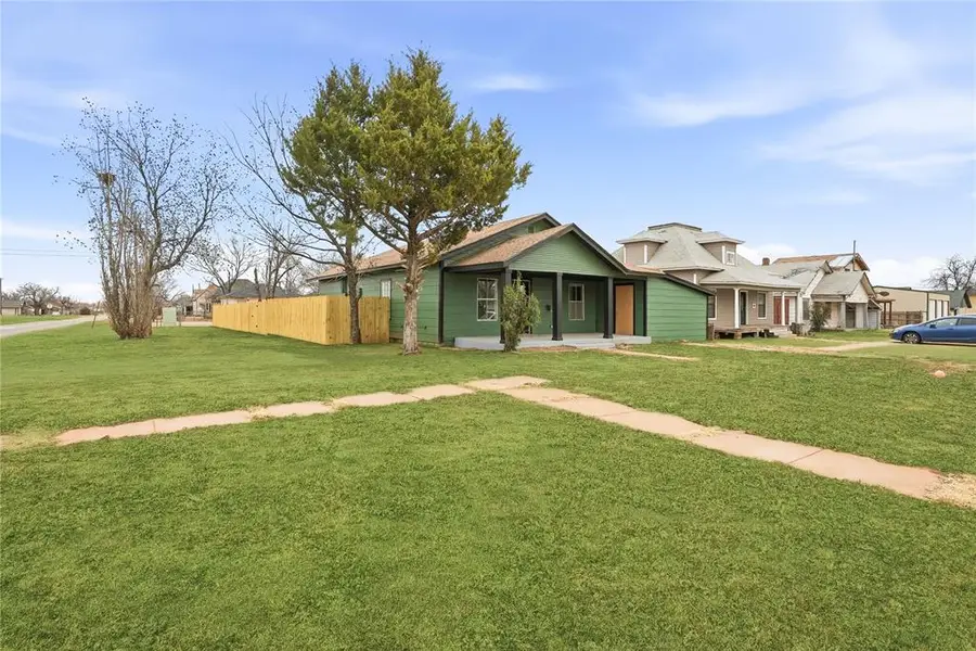 520 N Grady Street, Altus, OK 73521 - Image #3