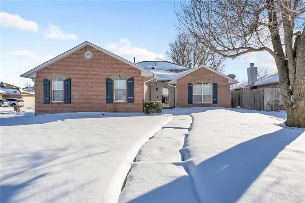 401 Whitehouse Lane, Edmond, OK 73003 - Image #1