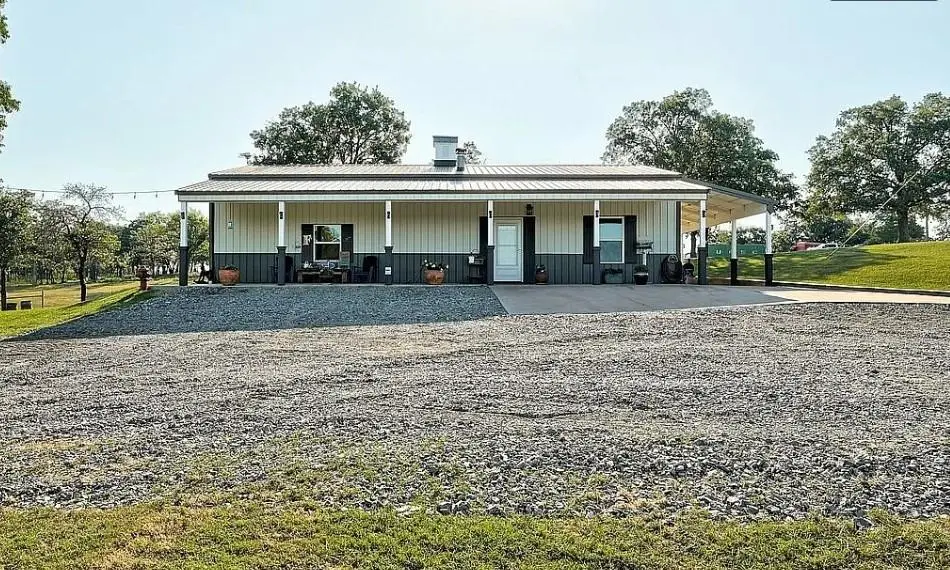 330730 E 860 Road, Wellston, OK 74881 - #1