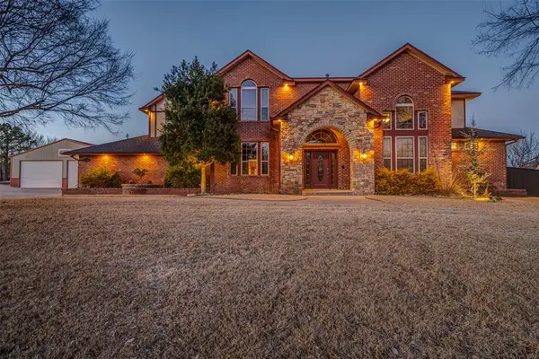 1902 W Lakewood Drive, Guthrie, OK 73044