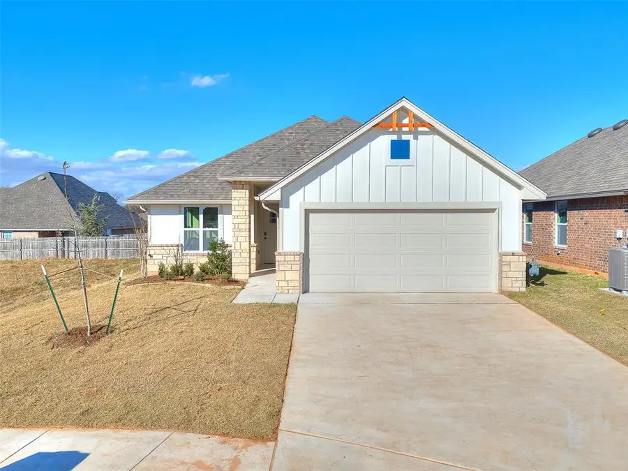 1121 SW 139th Terrace, Oklahoma City, OK 73170 - #2