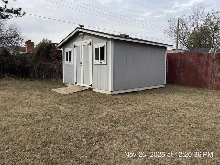 3501 Oak Grove Drive, Midwest City, OK 73110 - Image #3