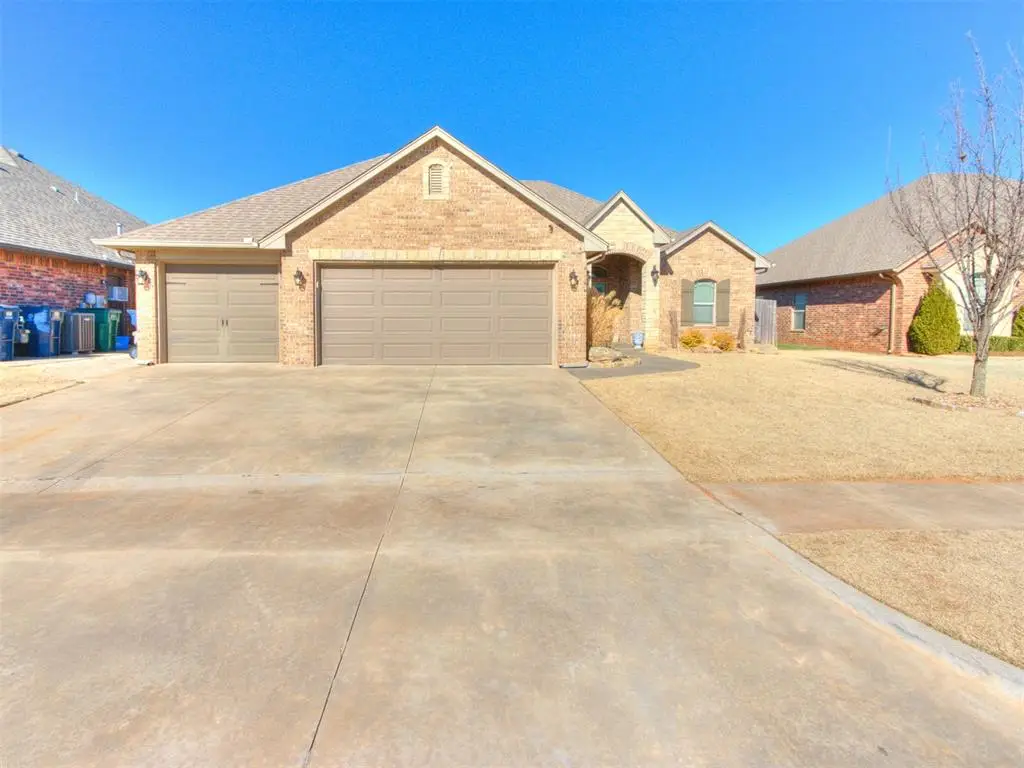 11313 Sw 41st Terrace, Mustang, OK 73064 - Image #1