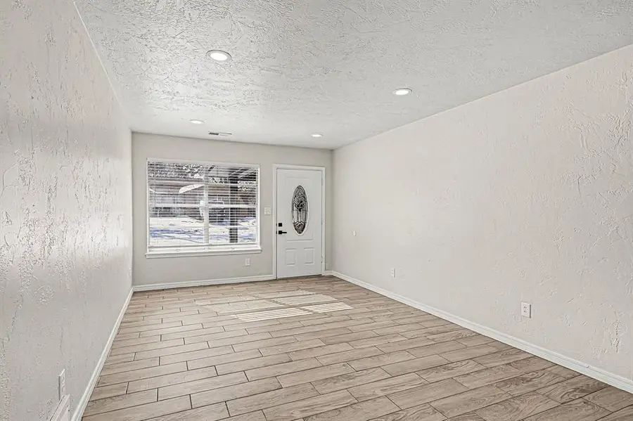 5709 NW 62nd Street, Warr Acres, OK 73122 - #2