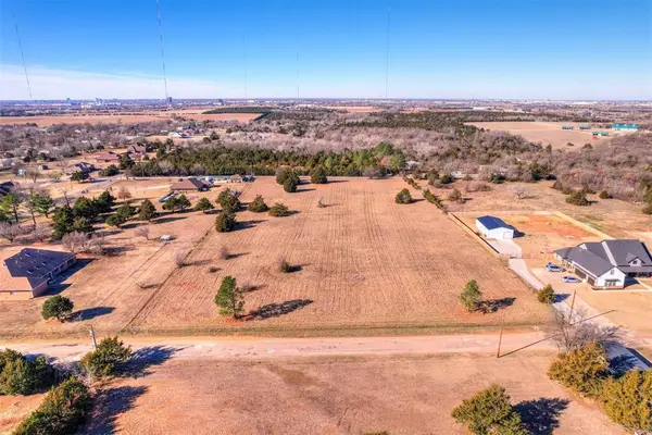 N Hassett Road, Oklahoma City, OK 73131