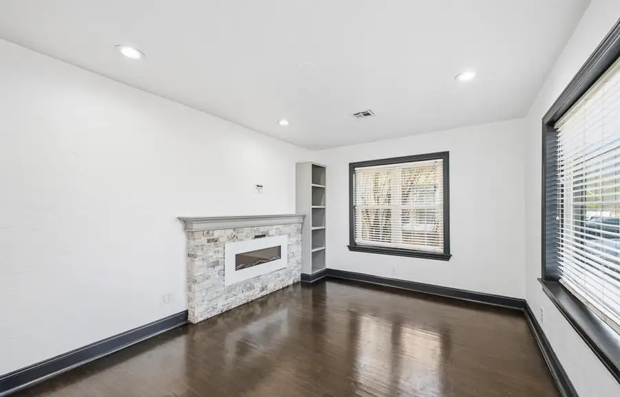 2620 NW 11th Street, Oklahoma City, OK 73107 - Image #2