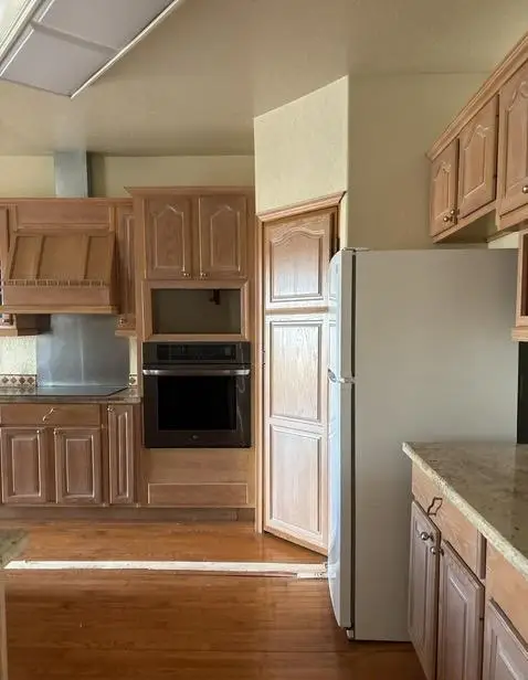 3303 W 7th Street, Elk City, OK 73644 - #3