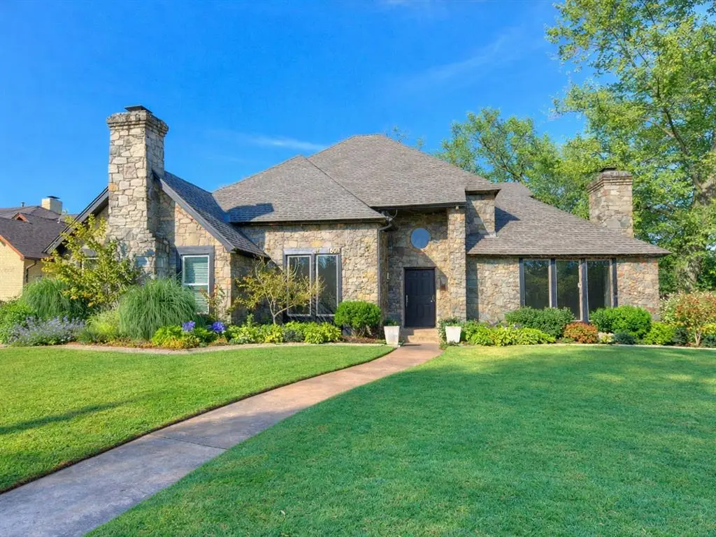 1601 Hazelhurst, Edmond, OK 73013 - #1