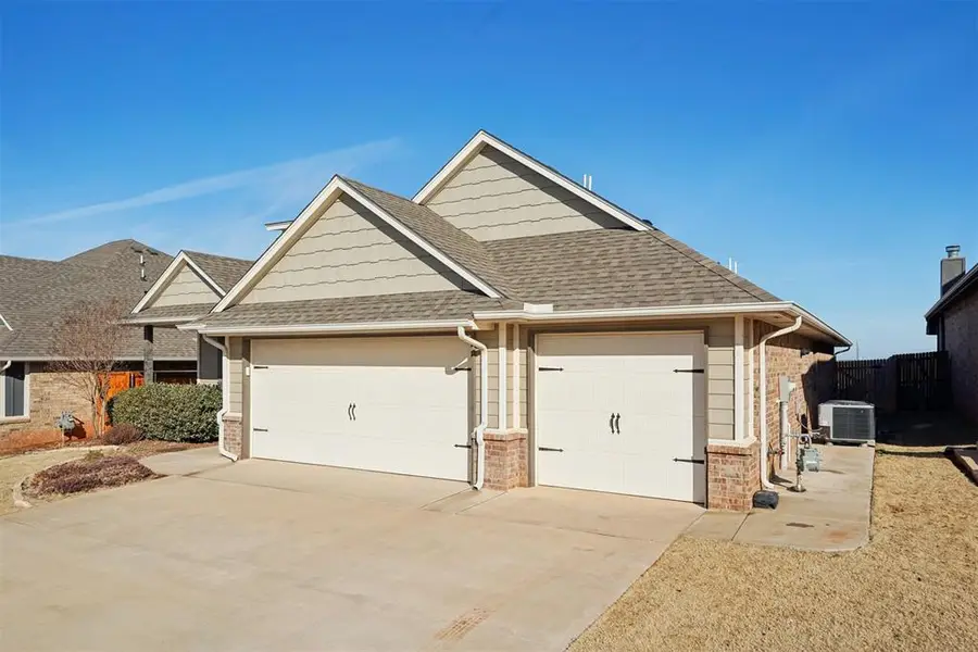 8201 NW 161st Terrace, Edmond, OK 73013 - #2