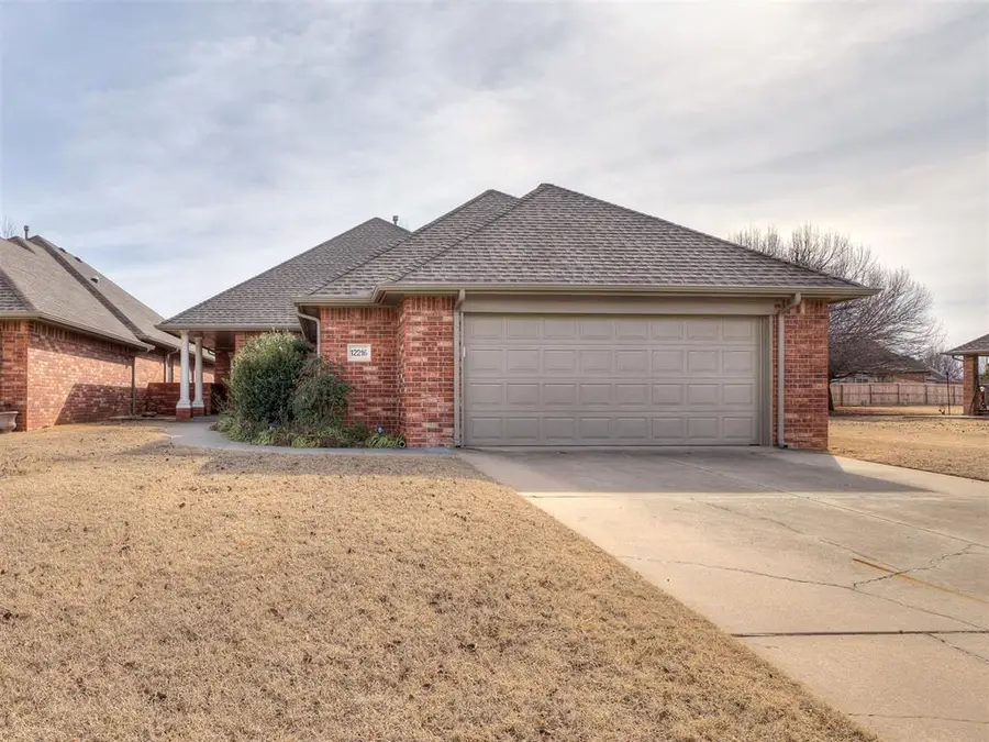 12216 Greenlea Chase E, Oklahoma City, OK 73170 - #3