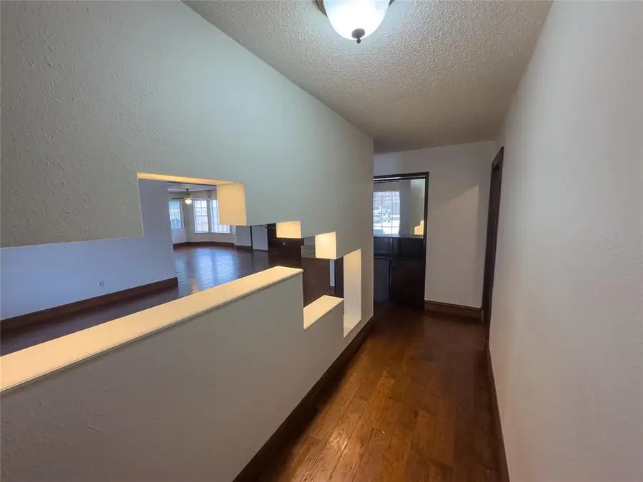 2116 Fox Avenue, Moore, OK 73160 - #3