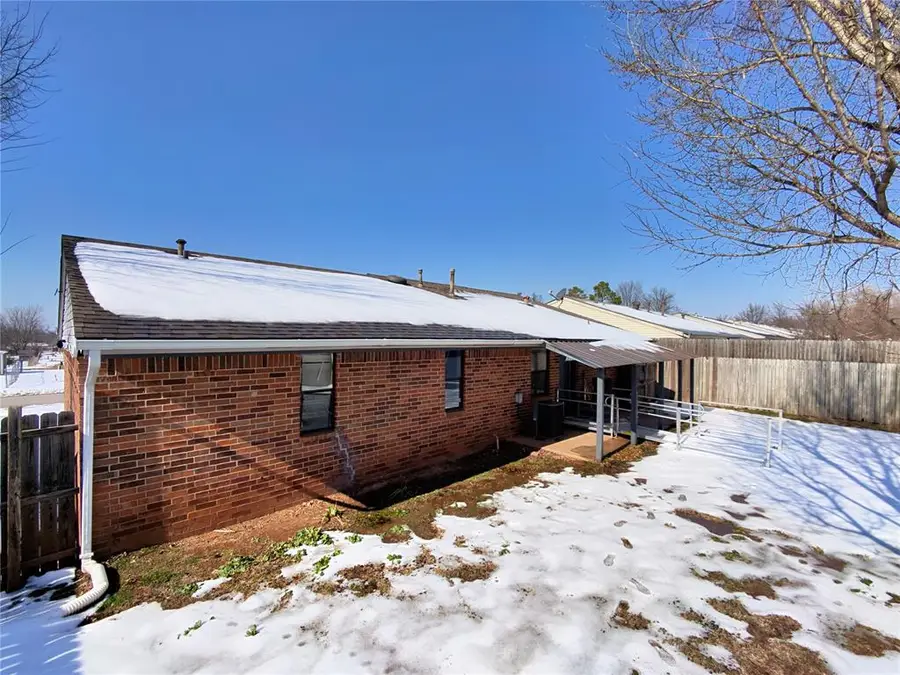 1605 Fieldstone Lane, Tecumseh, OK 74873 - #3