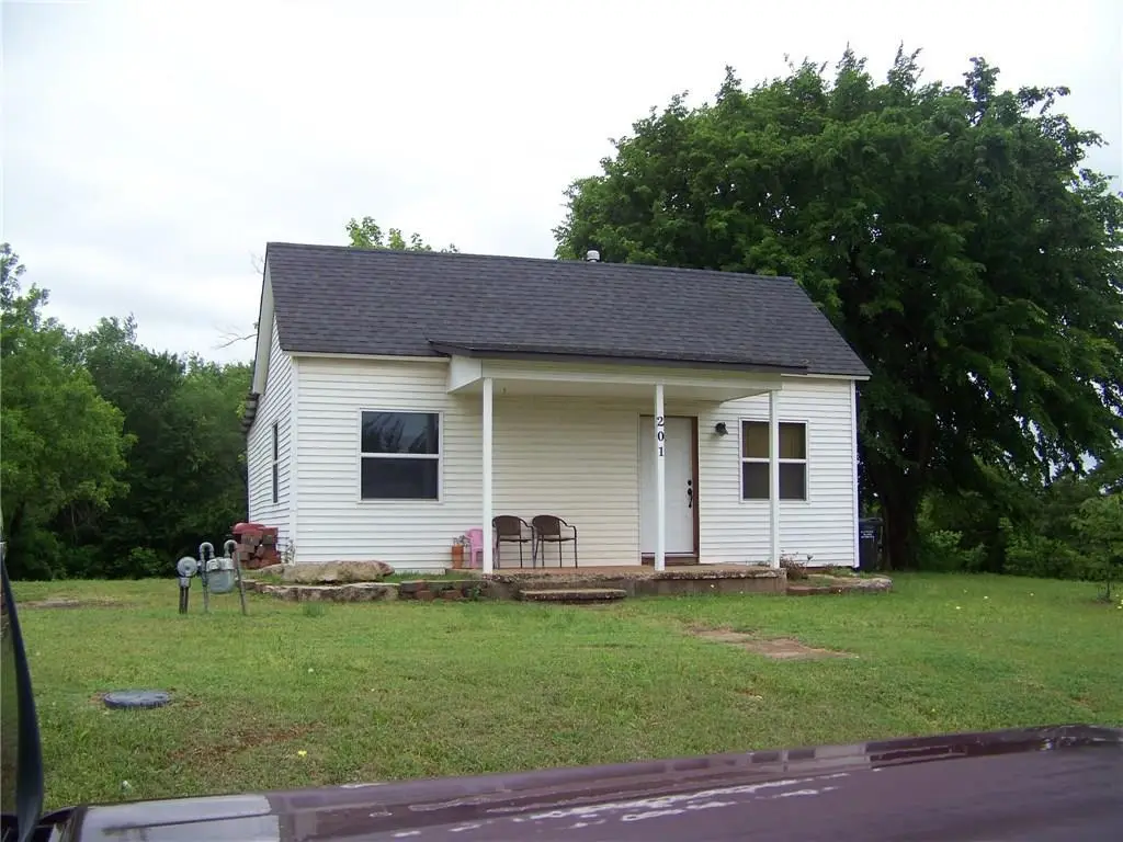 201 Dogwood Avenue, Wellston, OK 74881 - #1