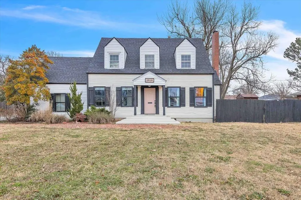 1919 N Union Avenue, Shawnee, OK 74804 - #1