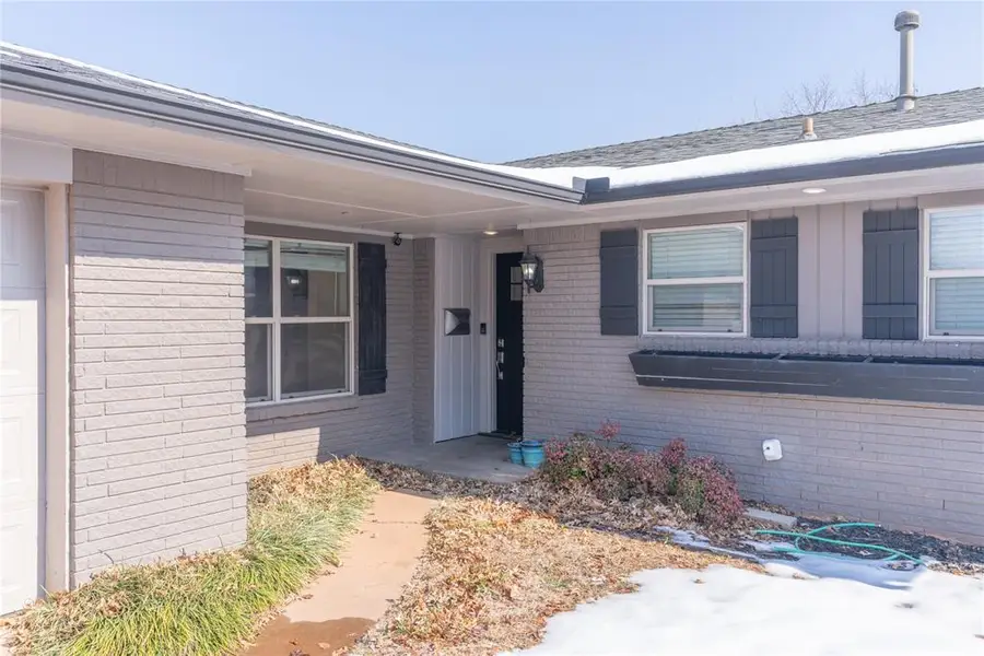 1808 Michael Drive, Edmond, OK 73013 - Image #2