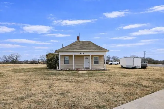 619 NW Van Buren Avenue, Piedmont, OK 73078 - Image #2