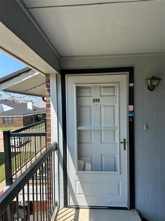 3003 River Oaks Drive #244, Norman, OK 73072 - Image #3