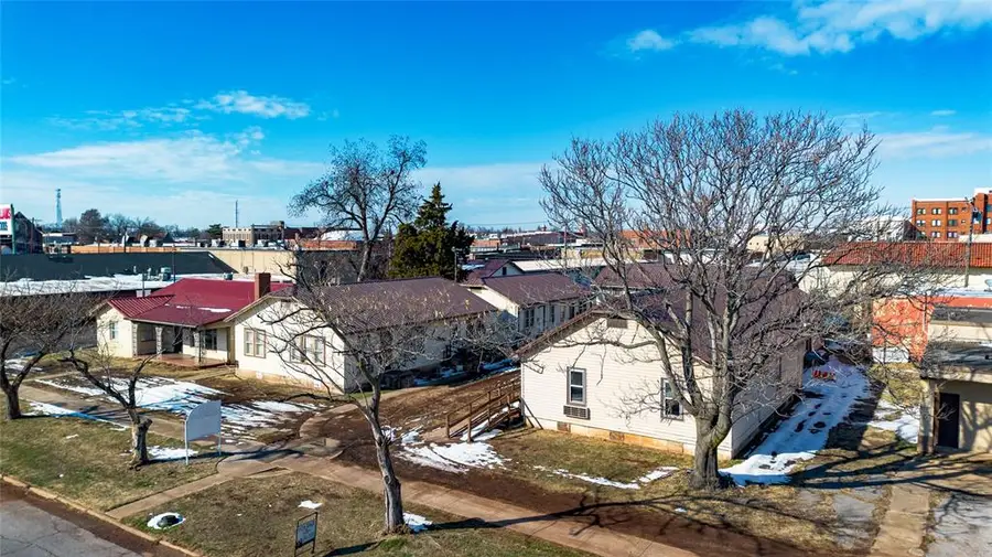 408 W Colorado Avenue, Chickasha, OK 73018 - Image #3