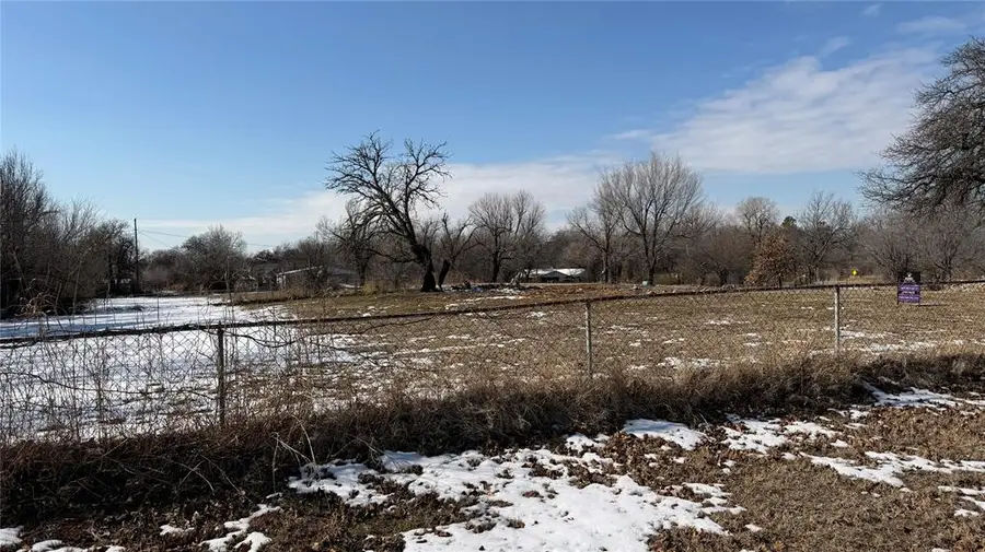 1915 N Avery Avenue, Nicoma Park, OK 73141 - #2