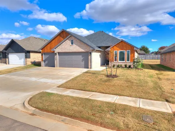 7708 Three Woods Lane, Yukon, OK 73099