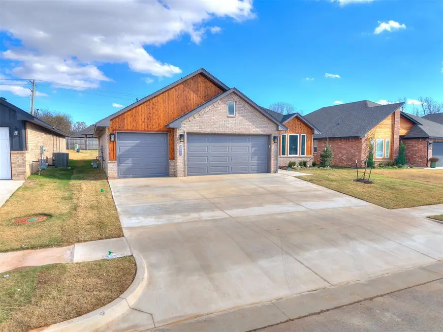 7708 Three Woods Lane, Yukon, OK 73099 - Image #3