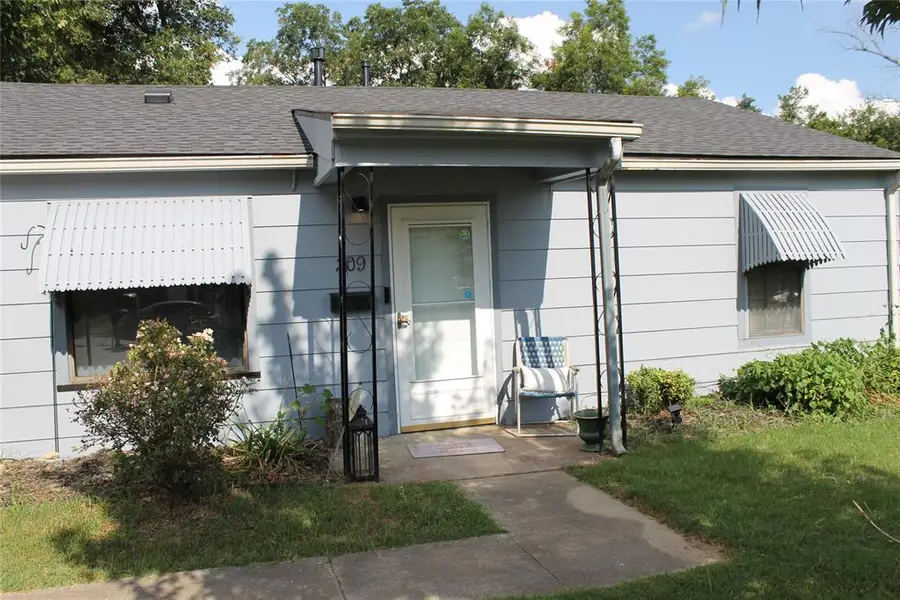 209 S Ruth Avenue, Shawnee, OK 74801 - Image #2