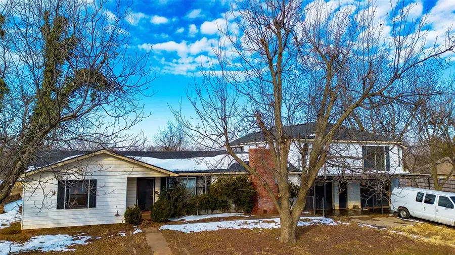 628 Cranton Drive, Chickasha, OK 73018 - #2