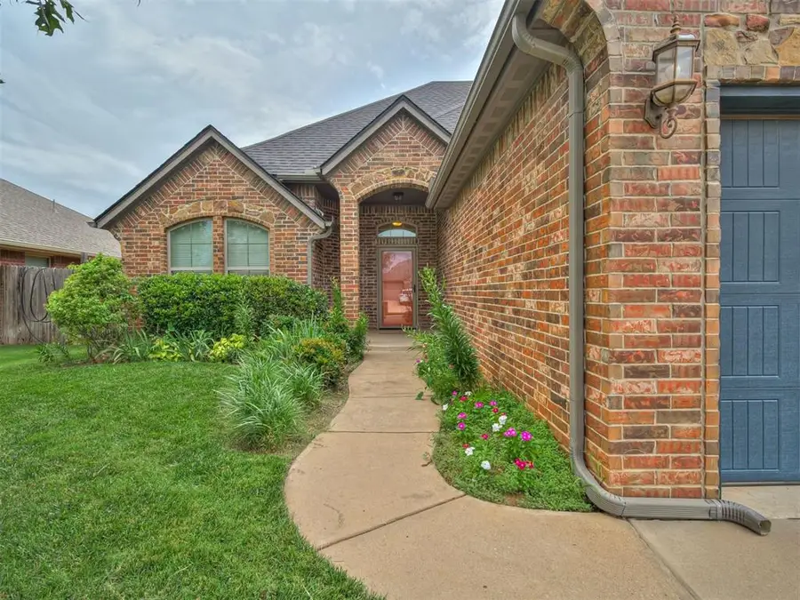 2808 Ryder Drive, Yukon, OK 73099 - Image #3