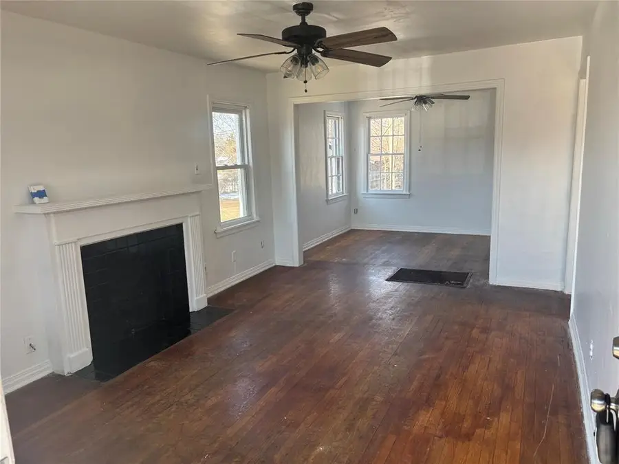 2049 NE 17th Street, Oklahoma City, OK 73111 - #2