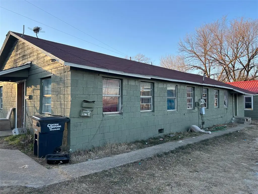 213 W 14th Street, Wewoka, OK 74884 - #1
