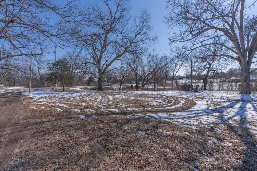 506 N 13th Street, Tecumseh, OK 74873 - #2