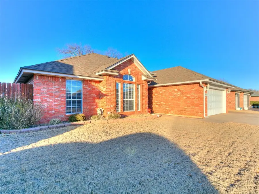 1805 SE 1st Street, Moore, OK 73160 - #3