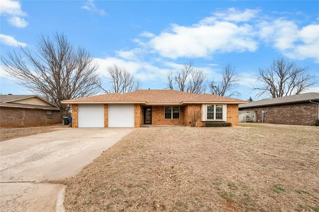 3811 S Hickory Stick Drive, Chickasha, OK 73018 - #1