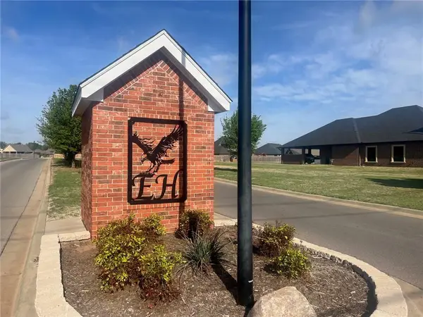 704 Cornerstone Avenue, Weatherford, OK 73096