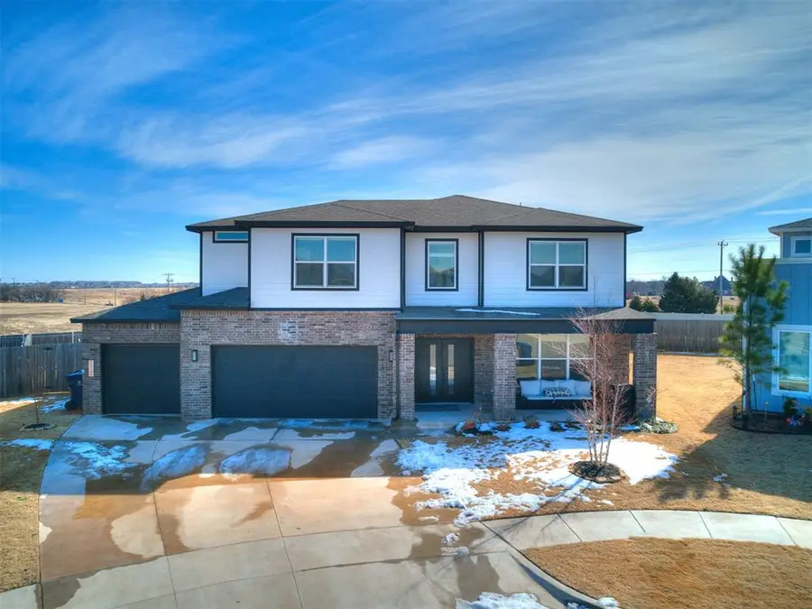 15104 Jasper Court, Edmond, OK 73013 - #2