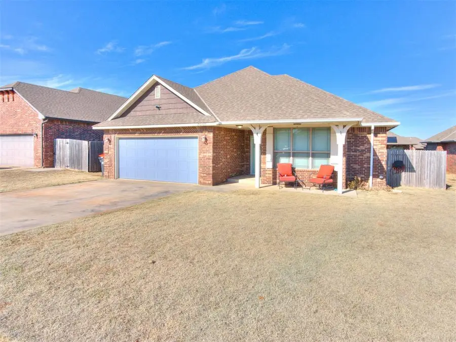 20575 Frontier Avenue, Harrah, OK 73045 - #2