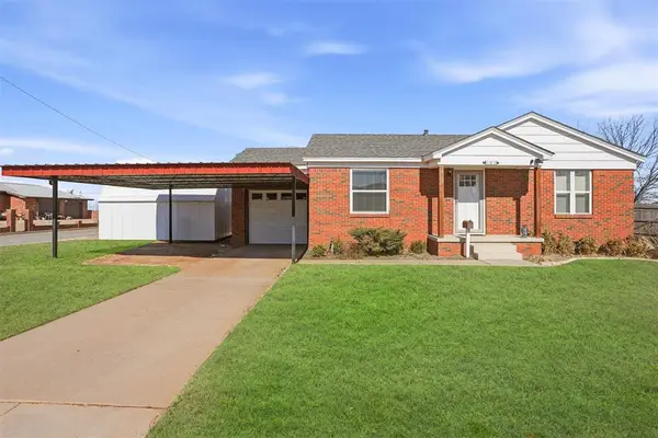 101 Memorial Drive, Mangum, OK 73554