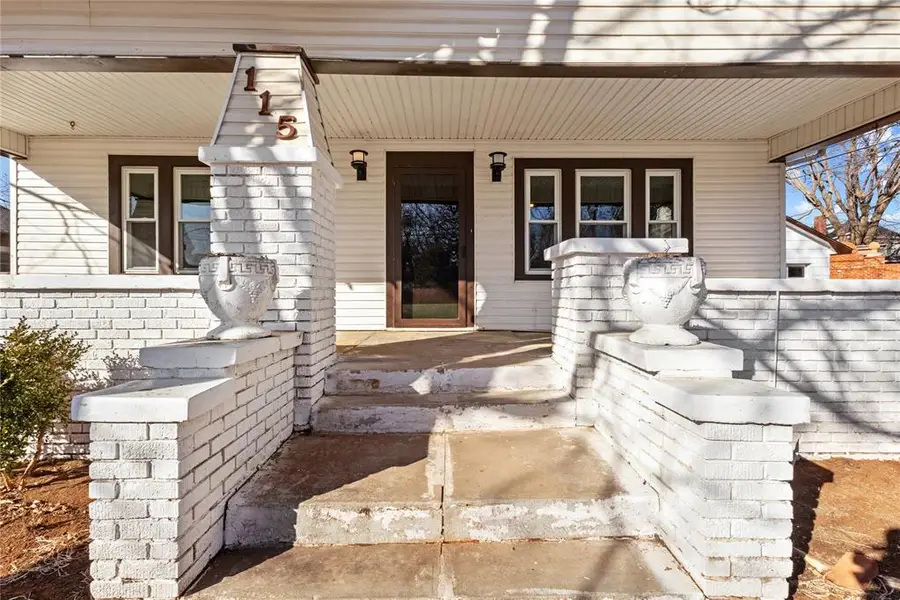 115 S Oliver Avenue, Elk City, OK 73644 - #3