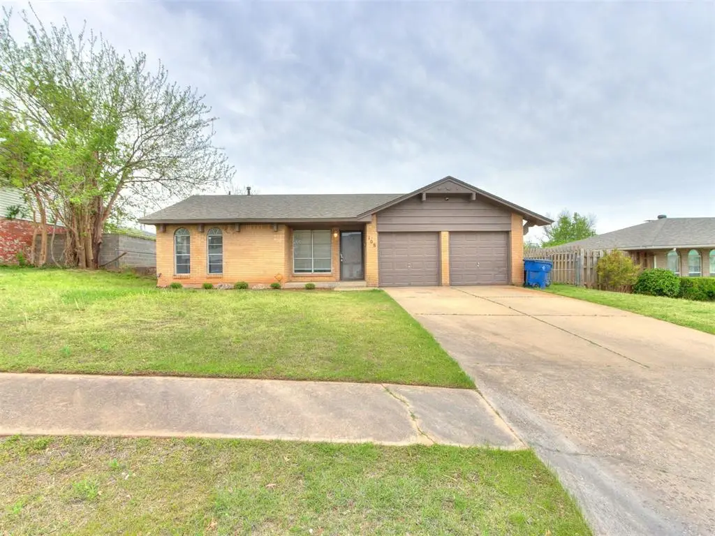 108 S 9th Street Circle, Chickasha, OK 73018 - #1
