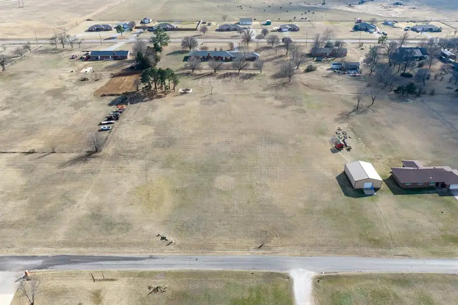 43407 Curtis Drive, Shawnee, OK 74855 - #2