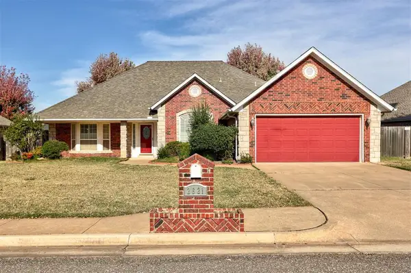 2621 NW 154th Street, Edmond, OK 73013