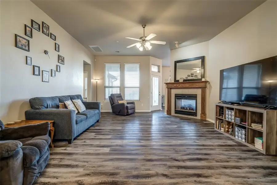 3320 Brighton Place, Yukon, OK 73099 - #3