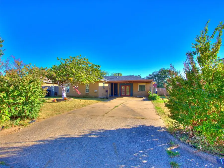 1012 NW 7th Place, Moore, OK 73160 - #2