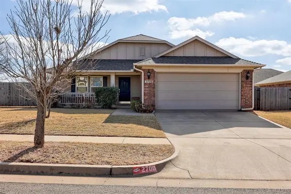 2700 NW 184th Street, Edmond, OK 73012