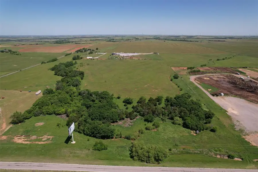 N I-40 Frontage Road, Clinton, OK 73601 - #3