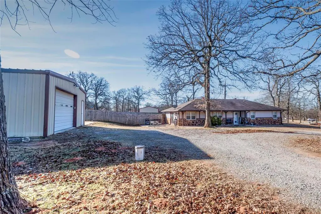 1505 E 8th Street, Chandler, OK 74834 - #1